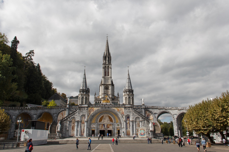 Pellegrinaggio a Lourdes da Palermo con voli diretti Charter Viaggio Luglio e Agosto 2022 da 480 €